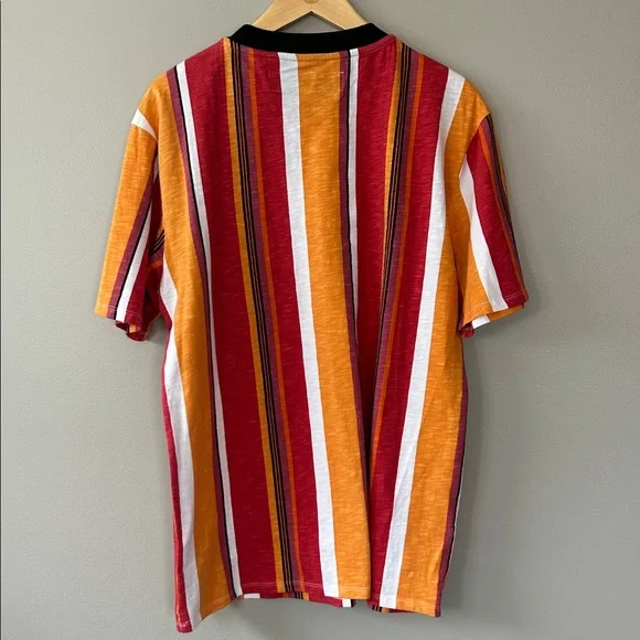 Guess Men’s‎ Multicolor Striped Tee Size Small Red Orange Pink White Black - Picture 7 of 7